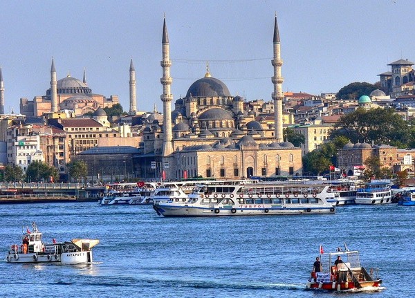 Bosphorus Cruise With Cable Car